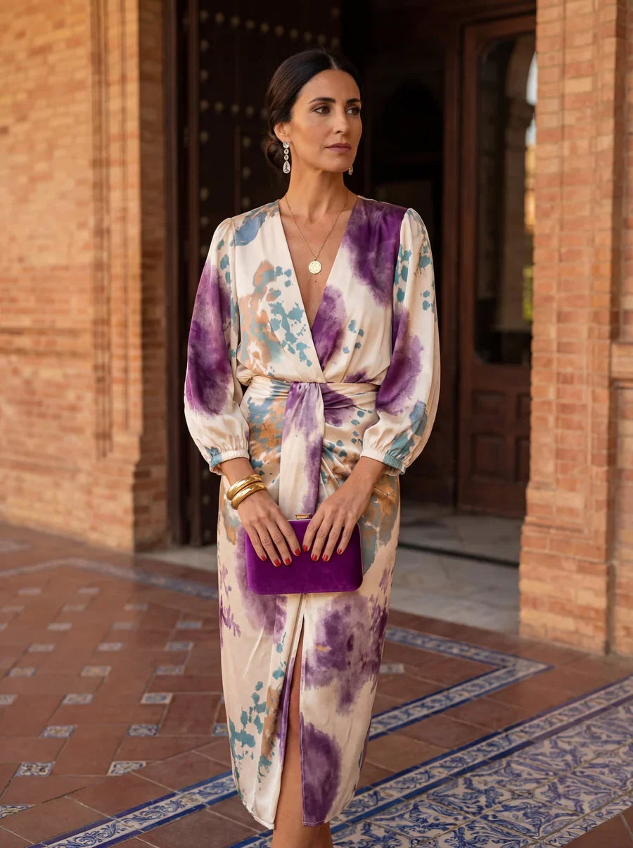 Valeria - Elegante vestido con escote en V