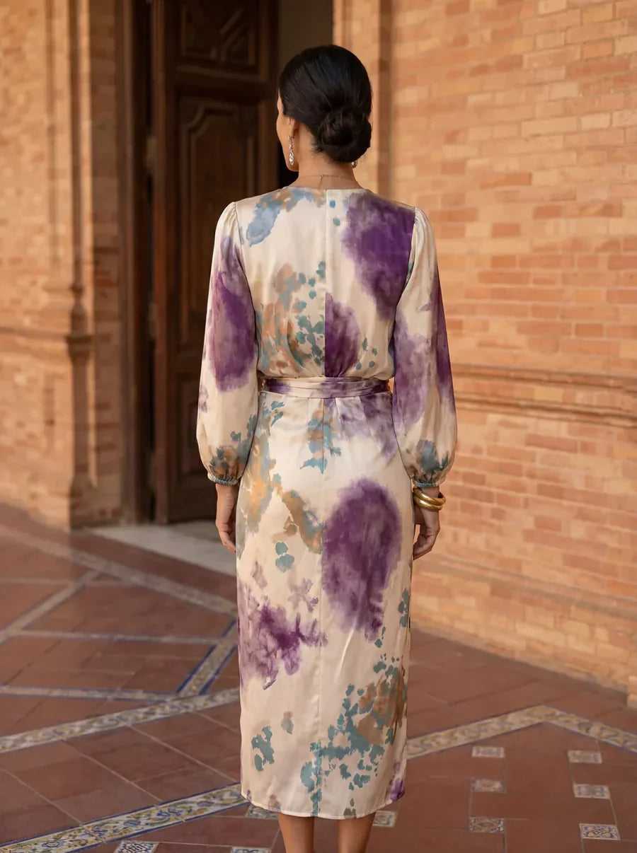 Valeria - Elegante vestido con escote en V