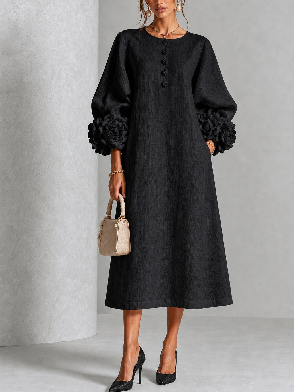 Vestido midi Clarice de pétalos